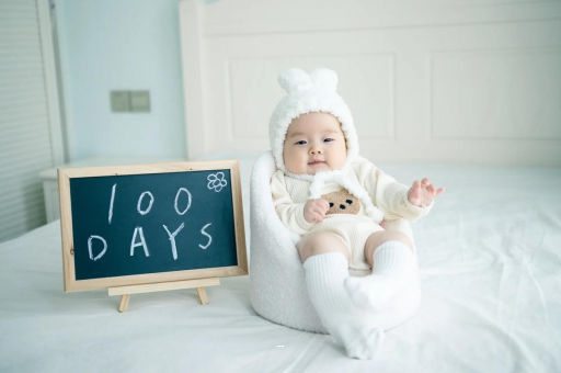 文山1岁宝宝喝豆浆 文山1岁宝宝喝豆浆