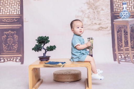 文山宝宝散光怎么办